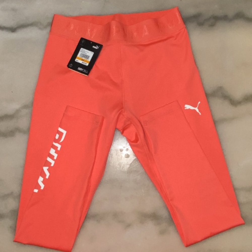 Puma sports leggings .